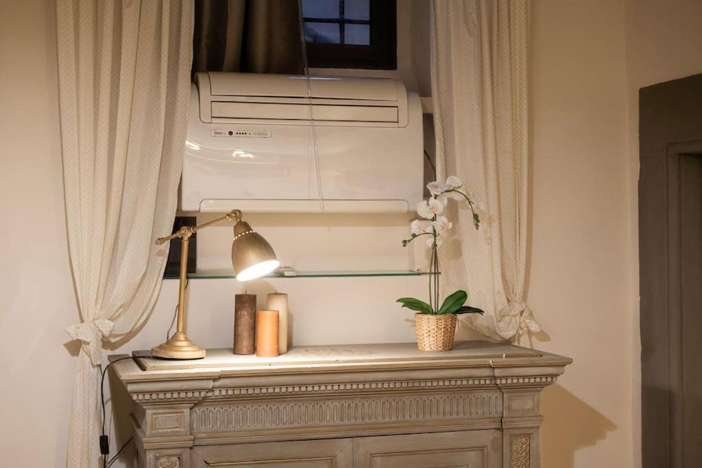 Unyca - Casa Isabelle Apartment ฟลอเรนซ์ ภายนอก รูปภาพ