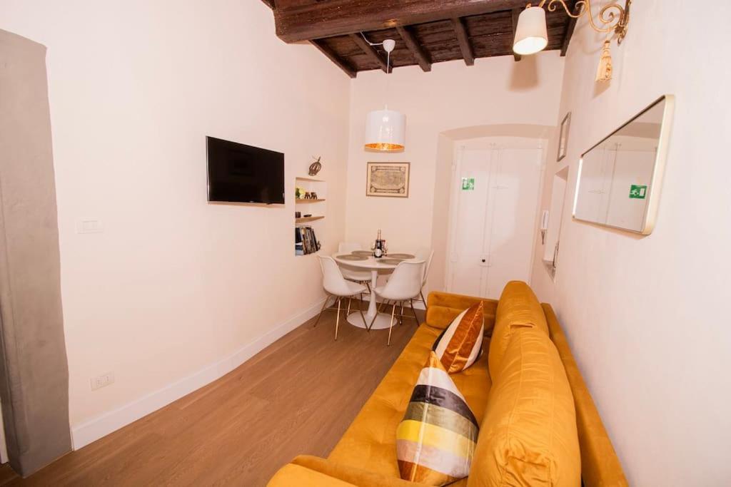 Unyca - Casa Isabelle Apartment ฟลอเรนซ์ ภายนอก รูปภาพ
